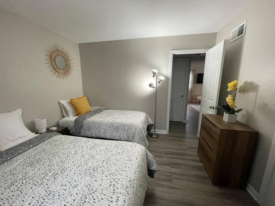 * Prime Place * Pet Friendly * King Bed * Durham Exterior photo